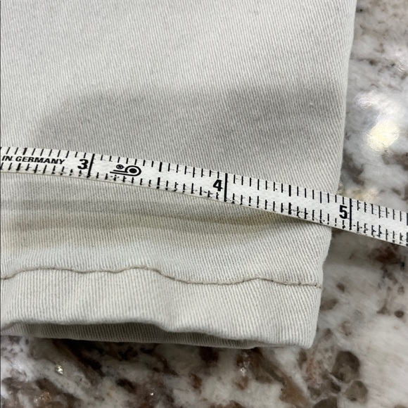 Women’s Nine West Heidi Pull-on Crop Pants - Picture 8 of 8